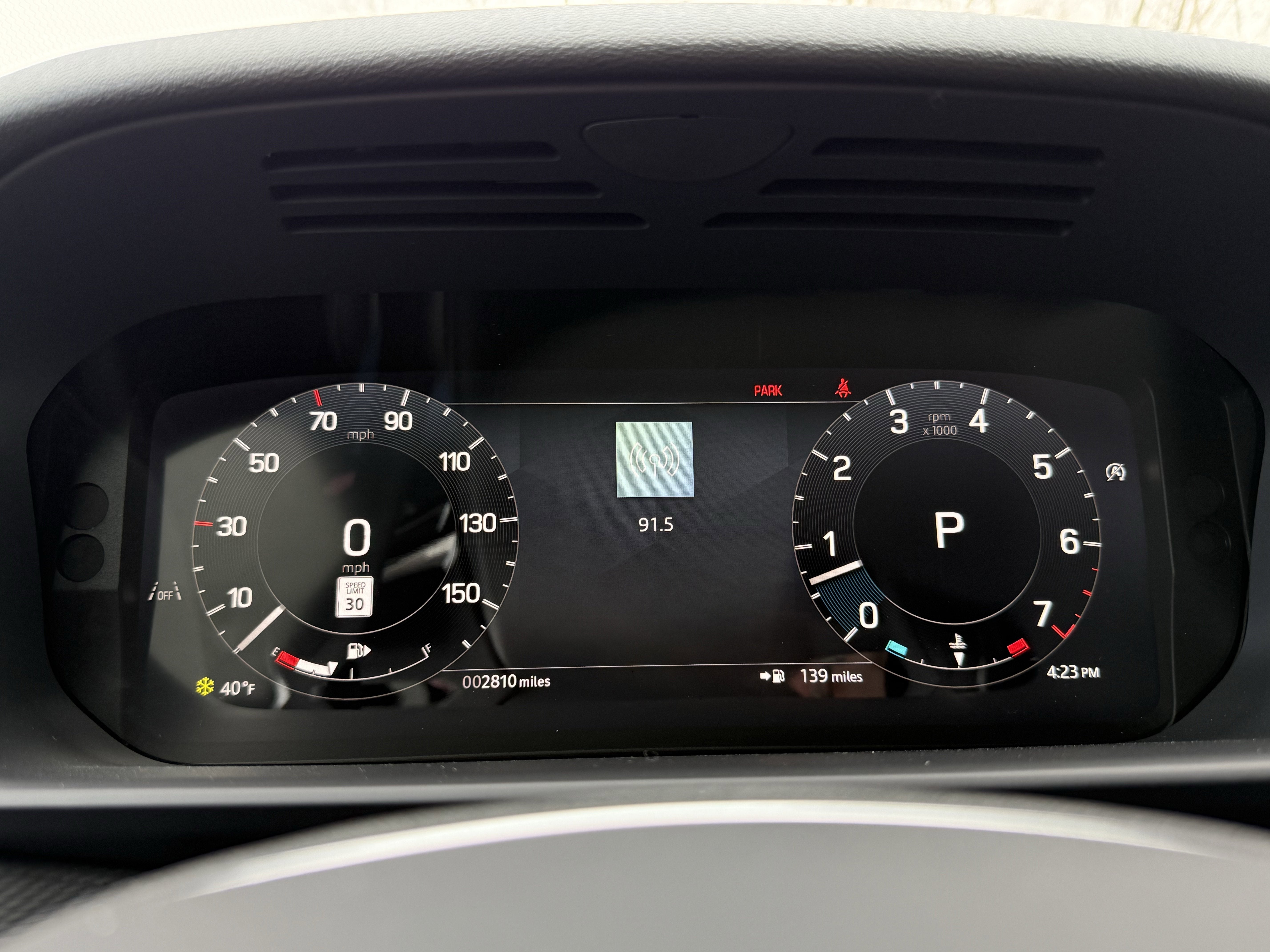 2024 Land Rover Discovery Dynamic SE