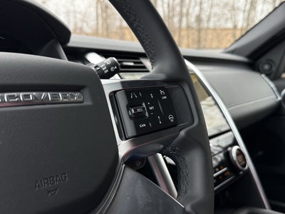 2024 Land Rover Discovery Dynamic SE