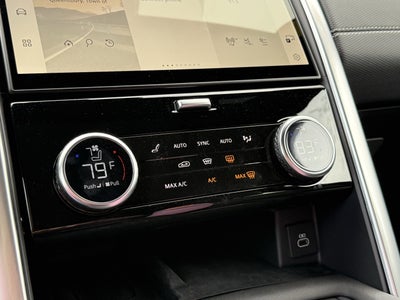 2024 Land Rover Discovery Dynamic SE