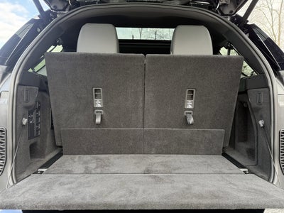 2024 Land Rover Discovery Dynamic SE