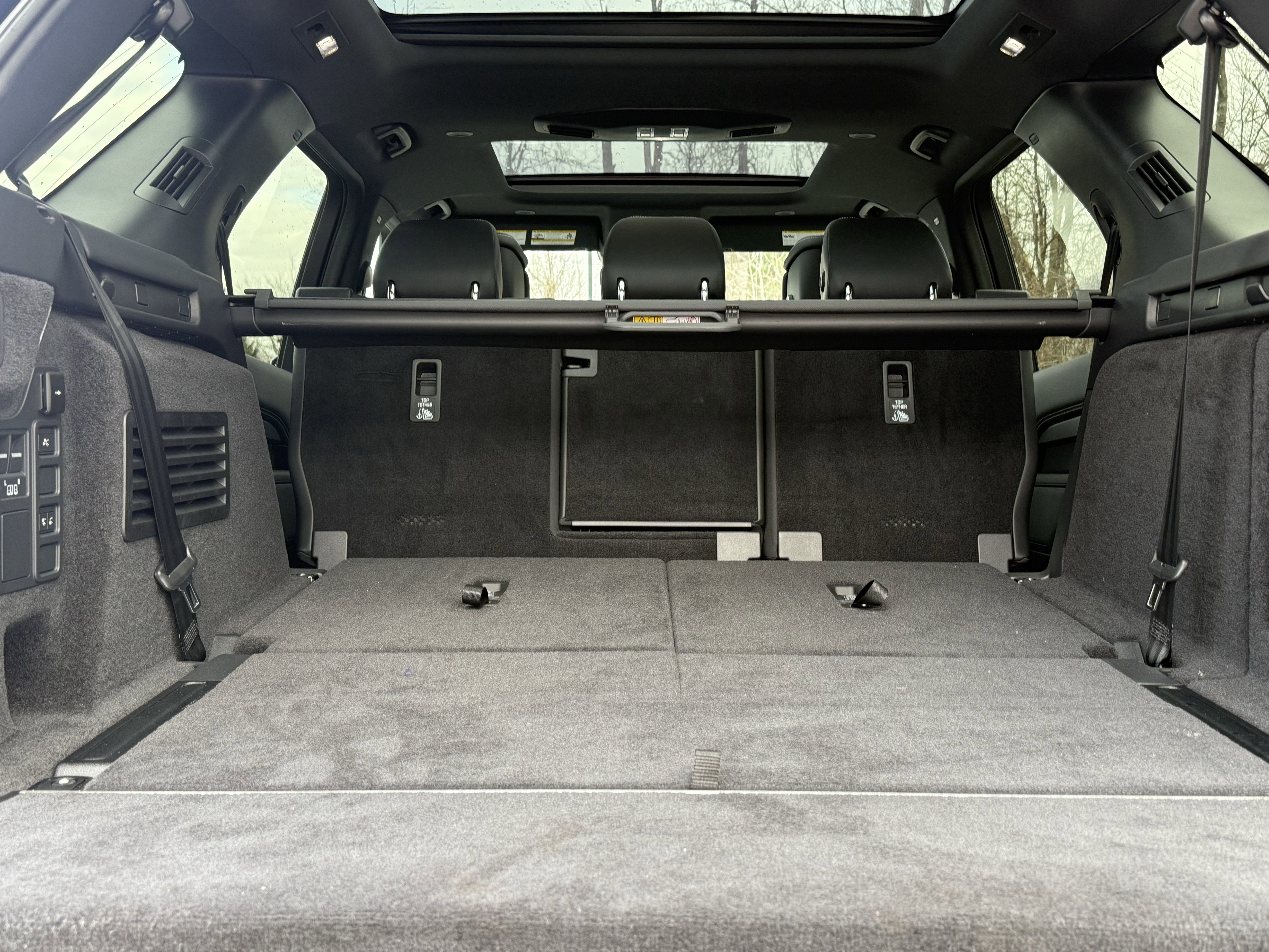 2024 Land Rover Discovery Dynamic SE