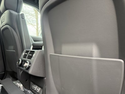 2024 Land Rover Discovery Dynamic SE