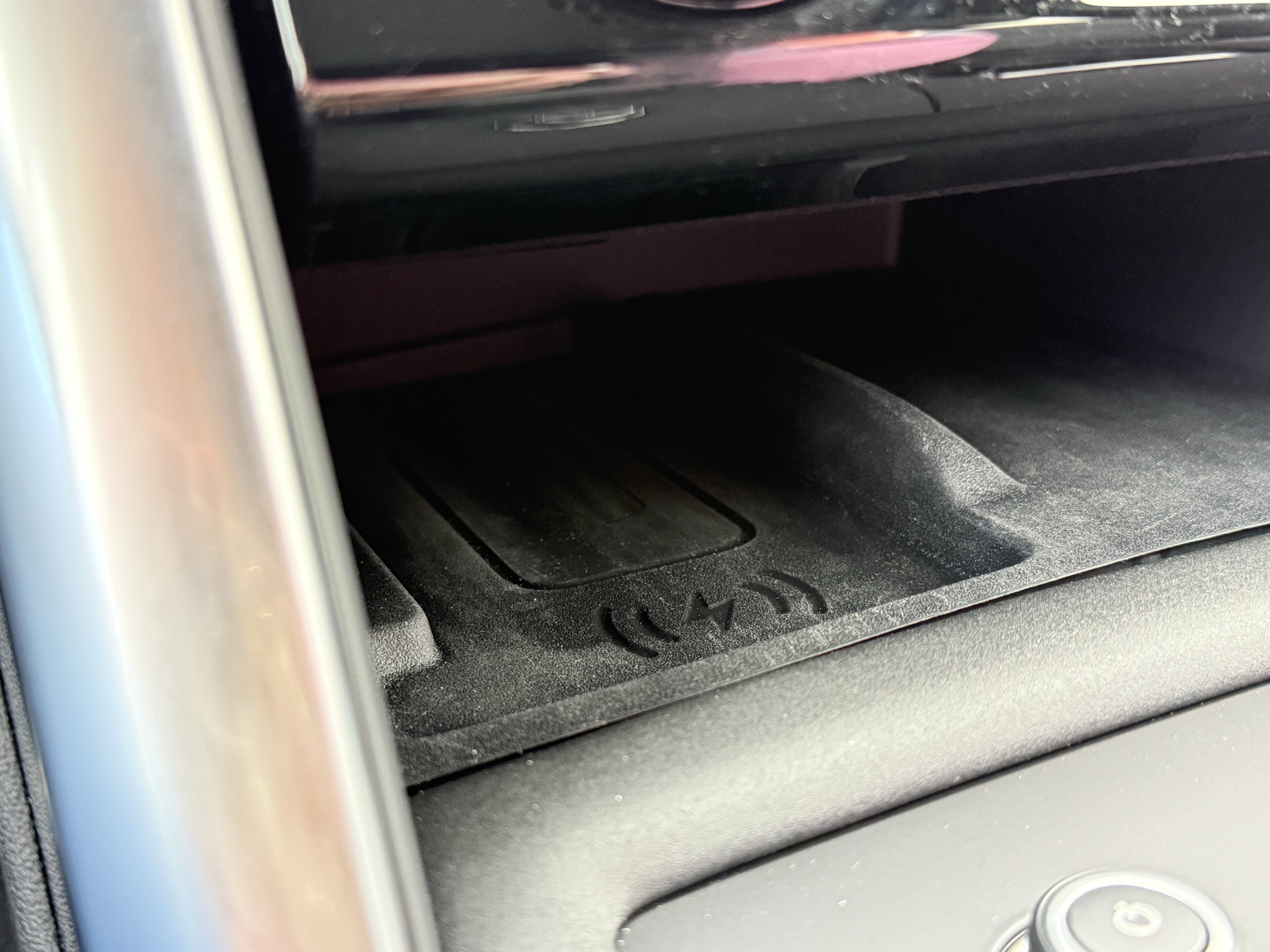 2024 Land Rover Discovery Dynamic SE