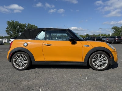 2016 MINI Cooper S Base