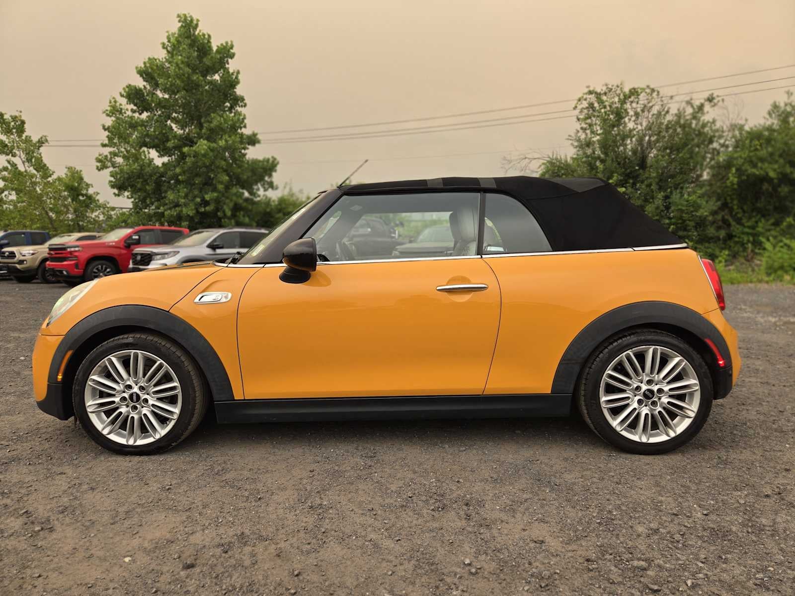 2016 MINI Cooper S Base