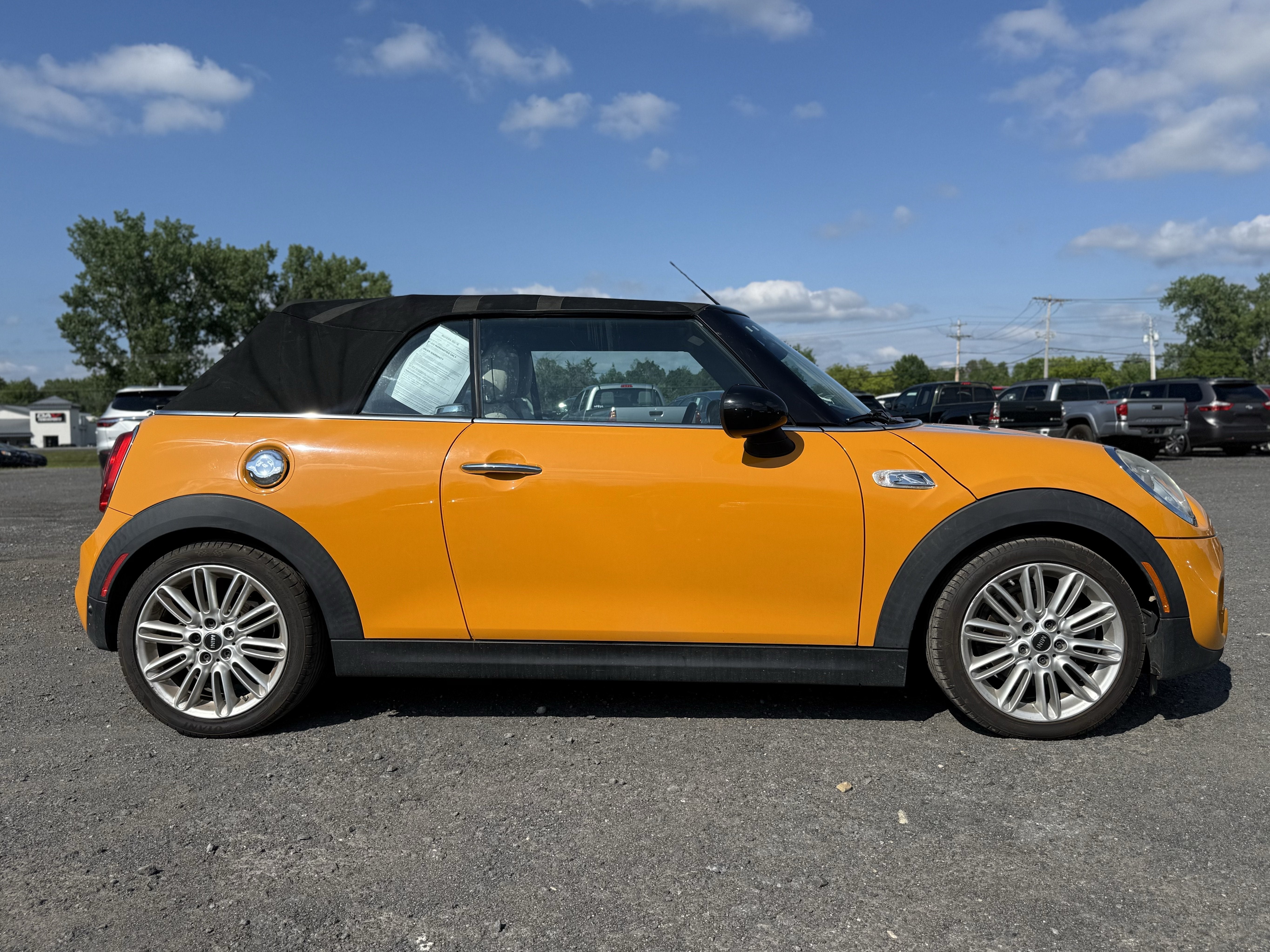 2016 MINI Cooper S Base