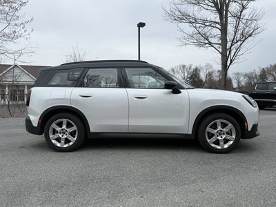 2025 MINI Cooper S Countryman Signature Plus