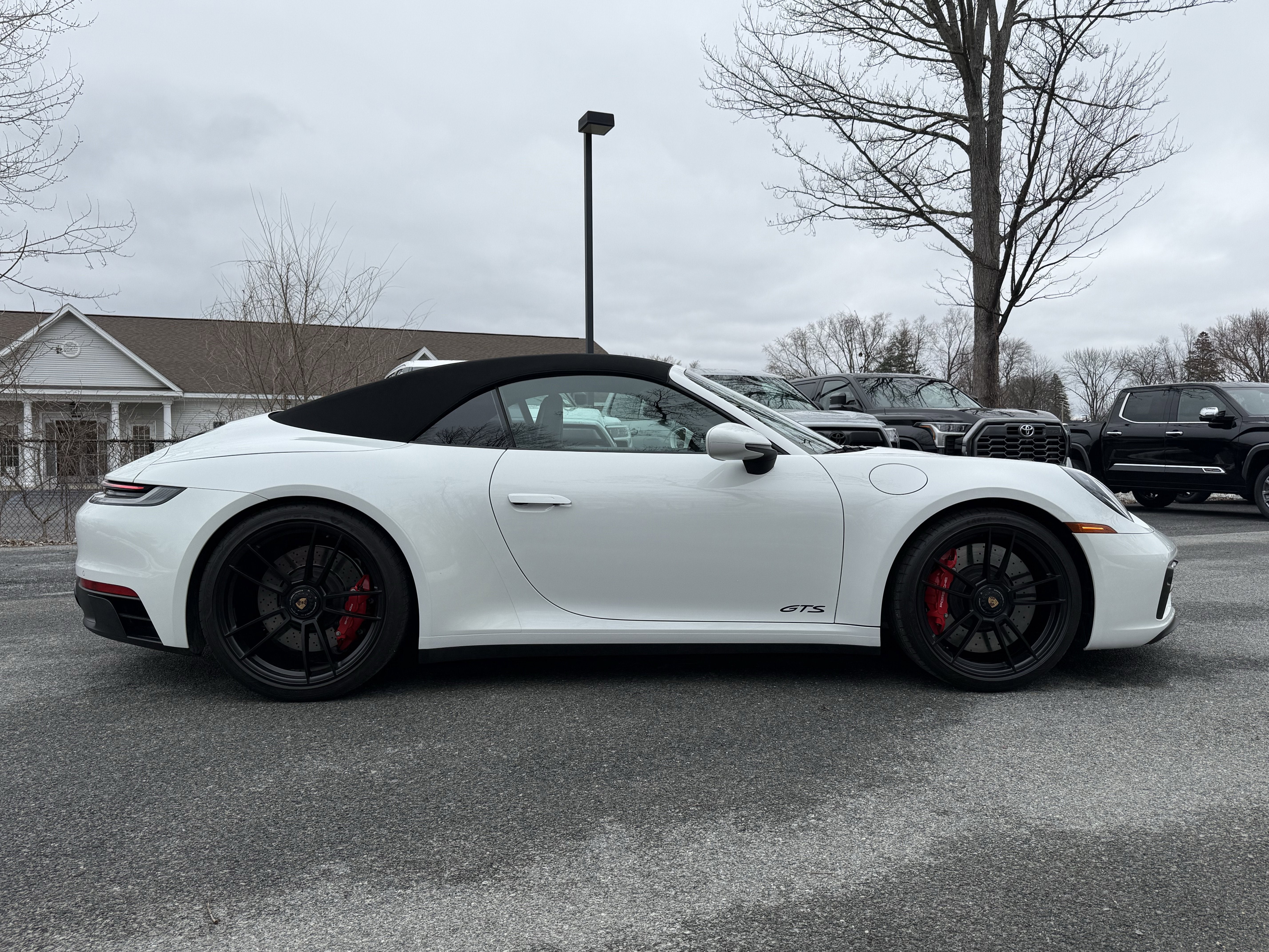 2023 Porsche 911 Carrera GTS
