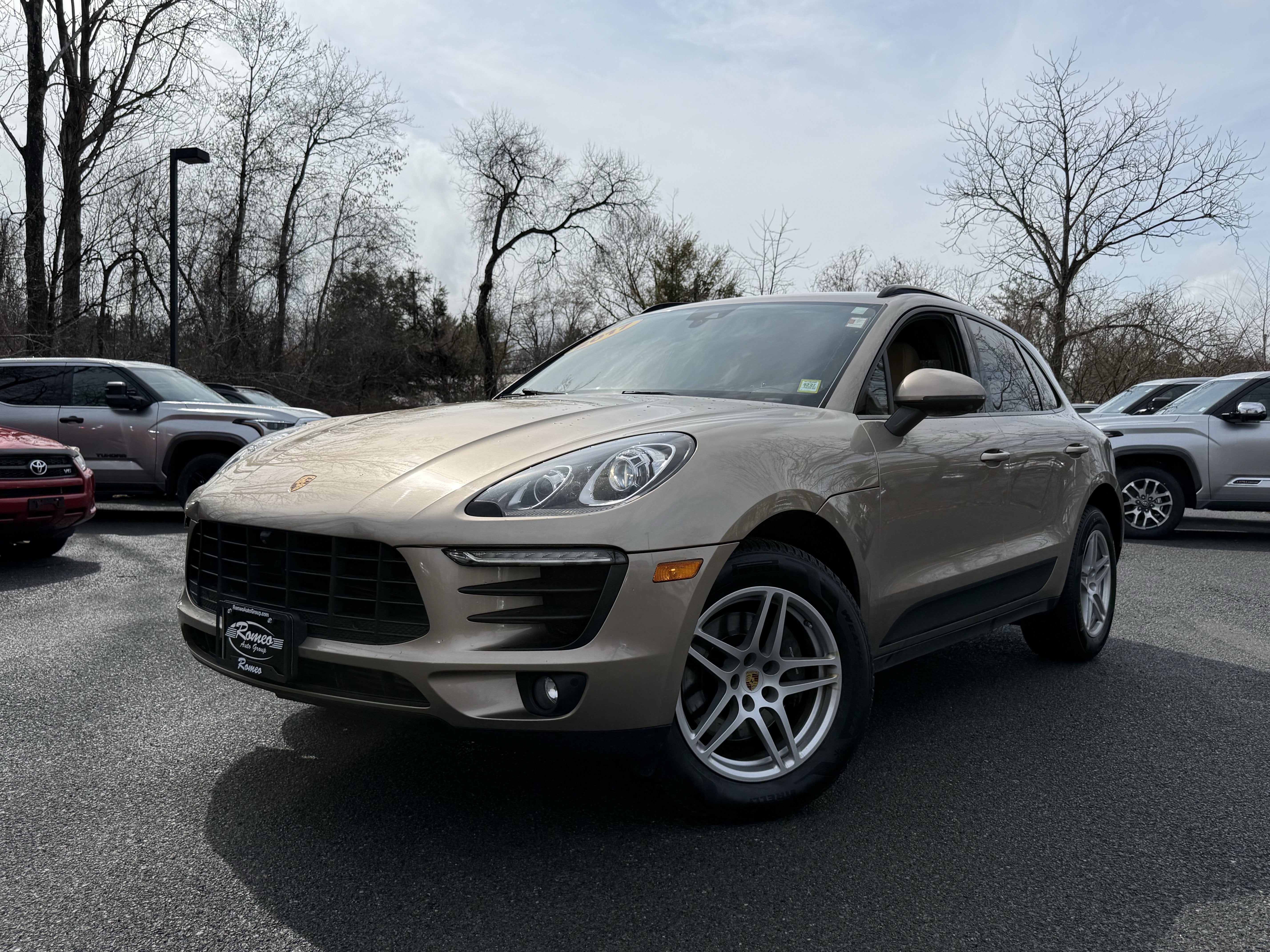 2017 Porsche Macan Base