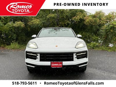 2024 Porsche Cayenne Coupe Base