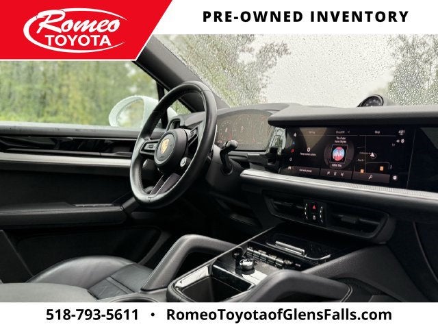 2024 Porsche Cayenne Coupe Base