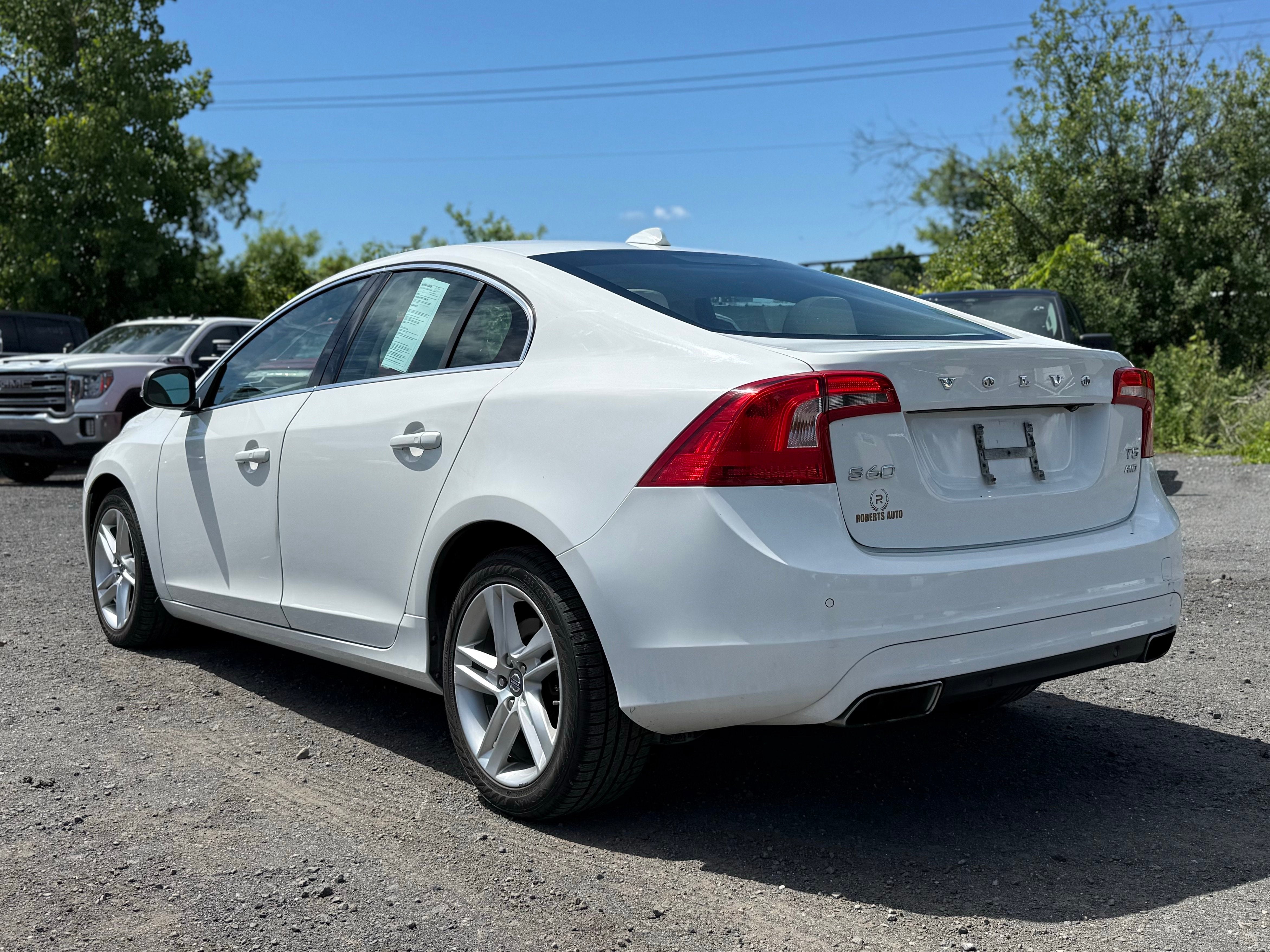 2015 Volvo S60 T5 Premier