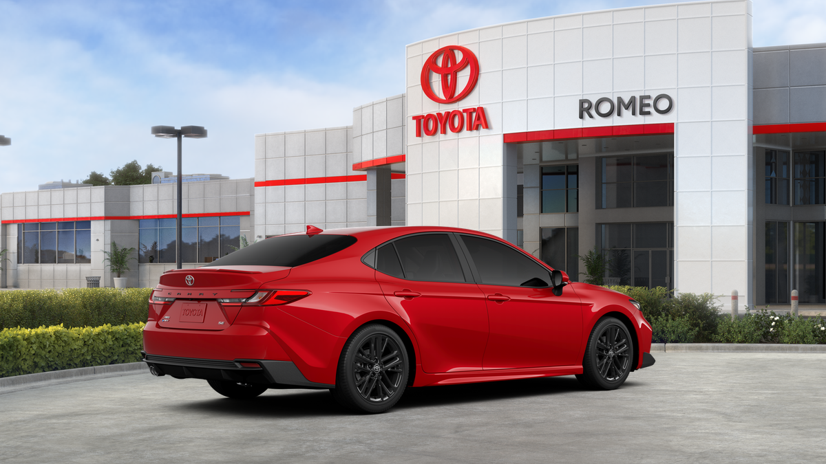 2026 Toyota Camry SE AWD