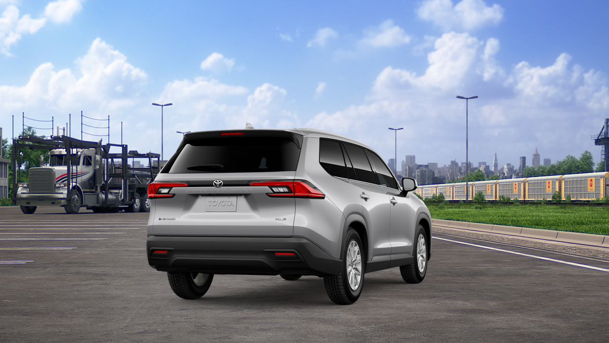 2026 Toyota Grand Highlander Hybrid XLE