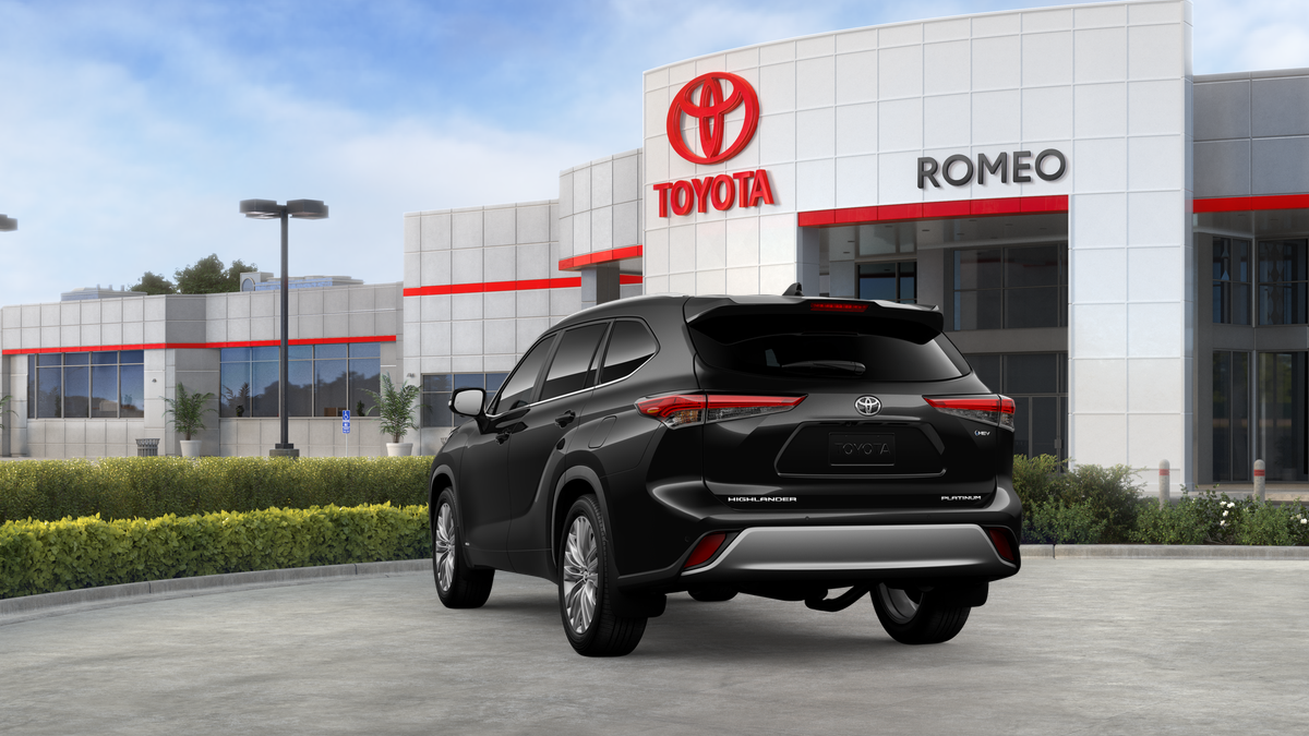 2026 Toyota Highlander Hybrid Platinum