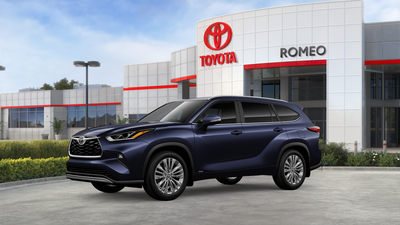 2026 Toyota Highlander Hybrid Platinum