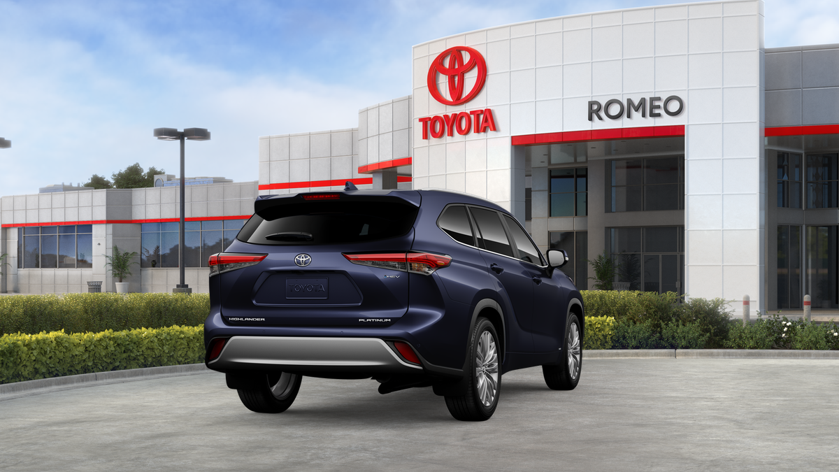 2026 Toyota Highlander Hybrid Platinum