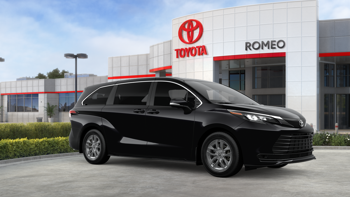 2026 Toyota Sienna LE