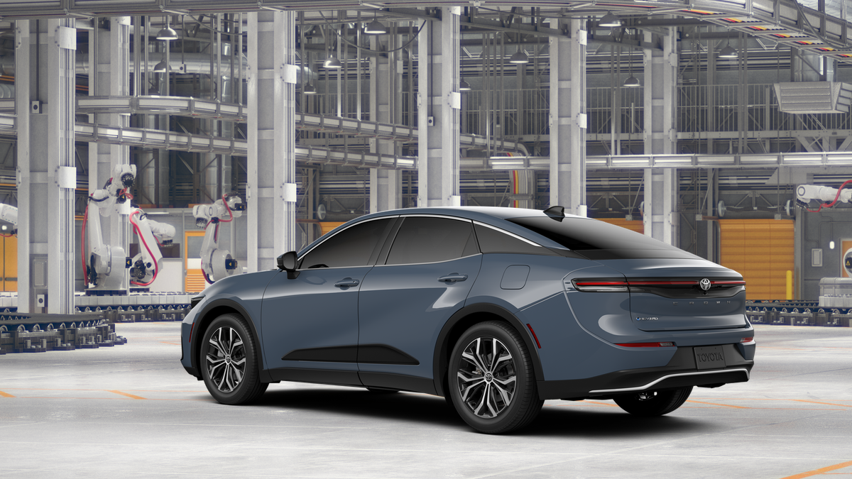 2026 Toyota Toyota Crown XLE