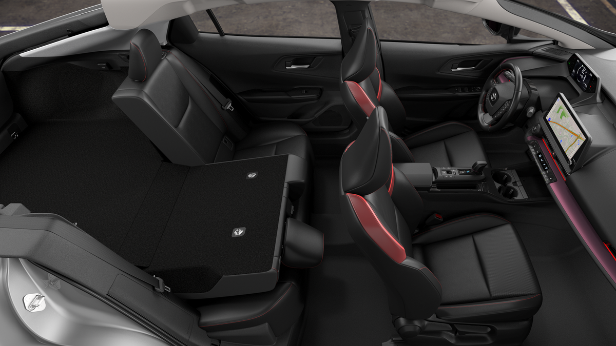2027 Toyota Prius Plug-in Hybrid XSE