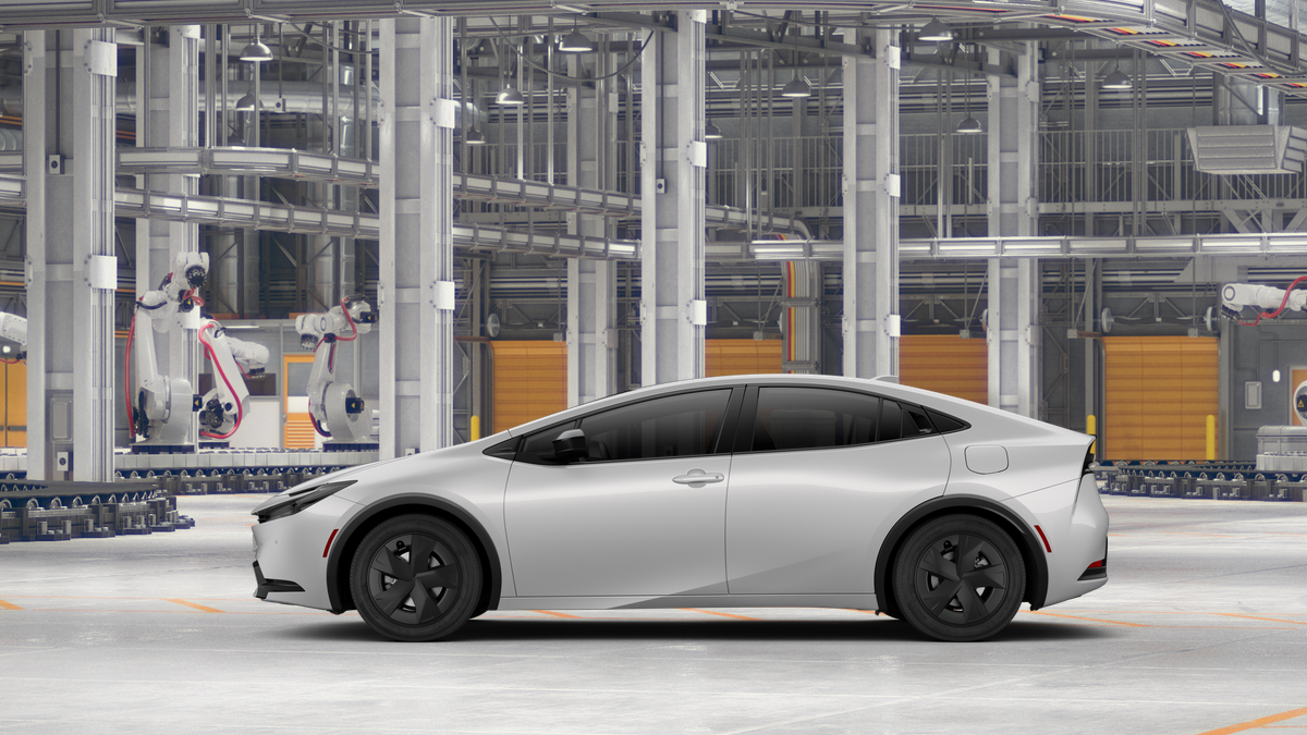 2027 Toyota Prius Plug-in Hybrid SE