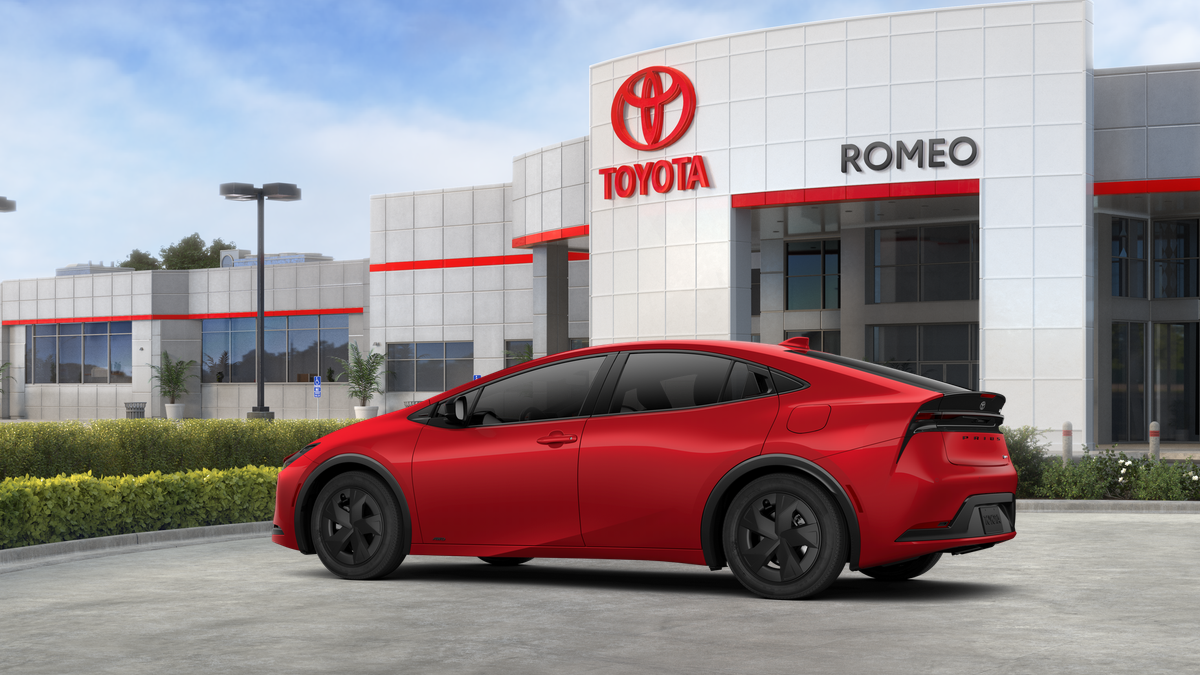 2026 Toyota Prius LE AWD