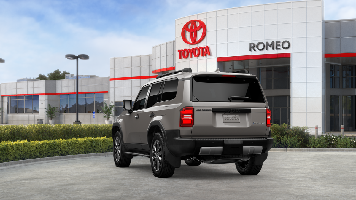 2027 Toyota Land Cruiser Base