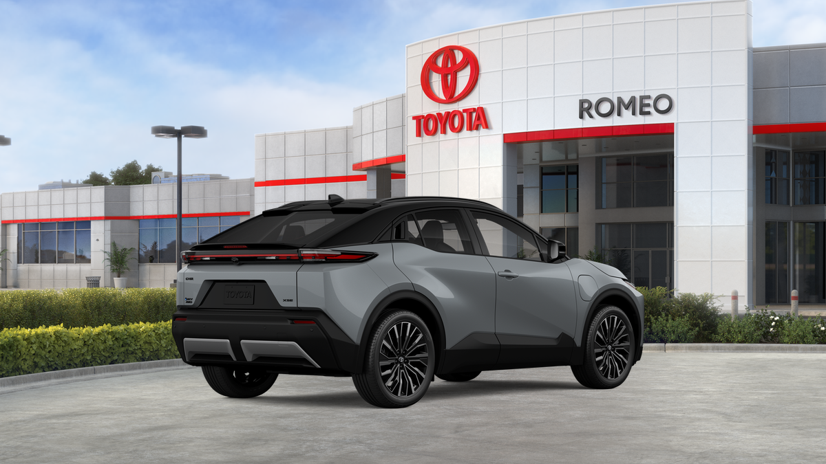 2026 Toyota C-HR XSE