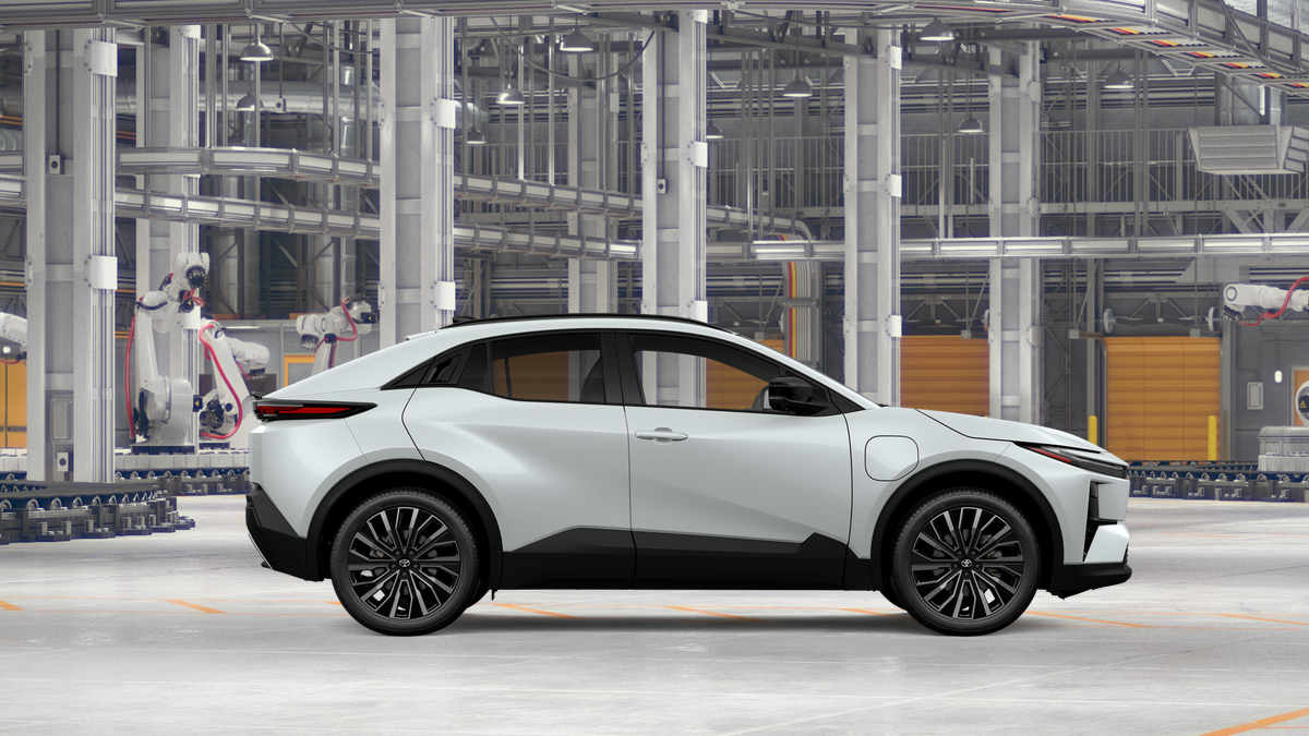 2026 Toyota C-HR XSE