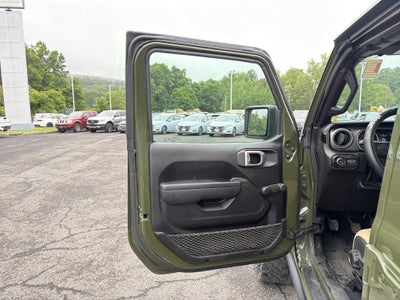 2022 Jeep Wrangler Unlimited Willys
