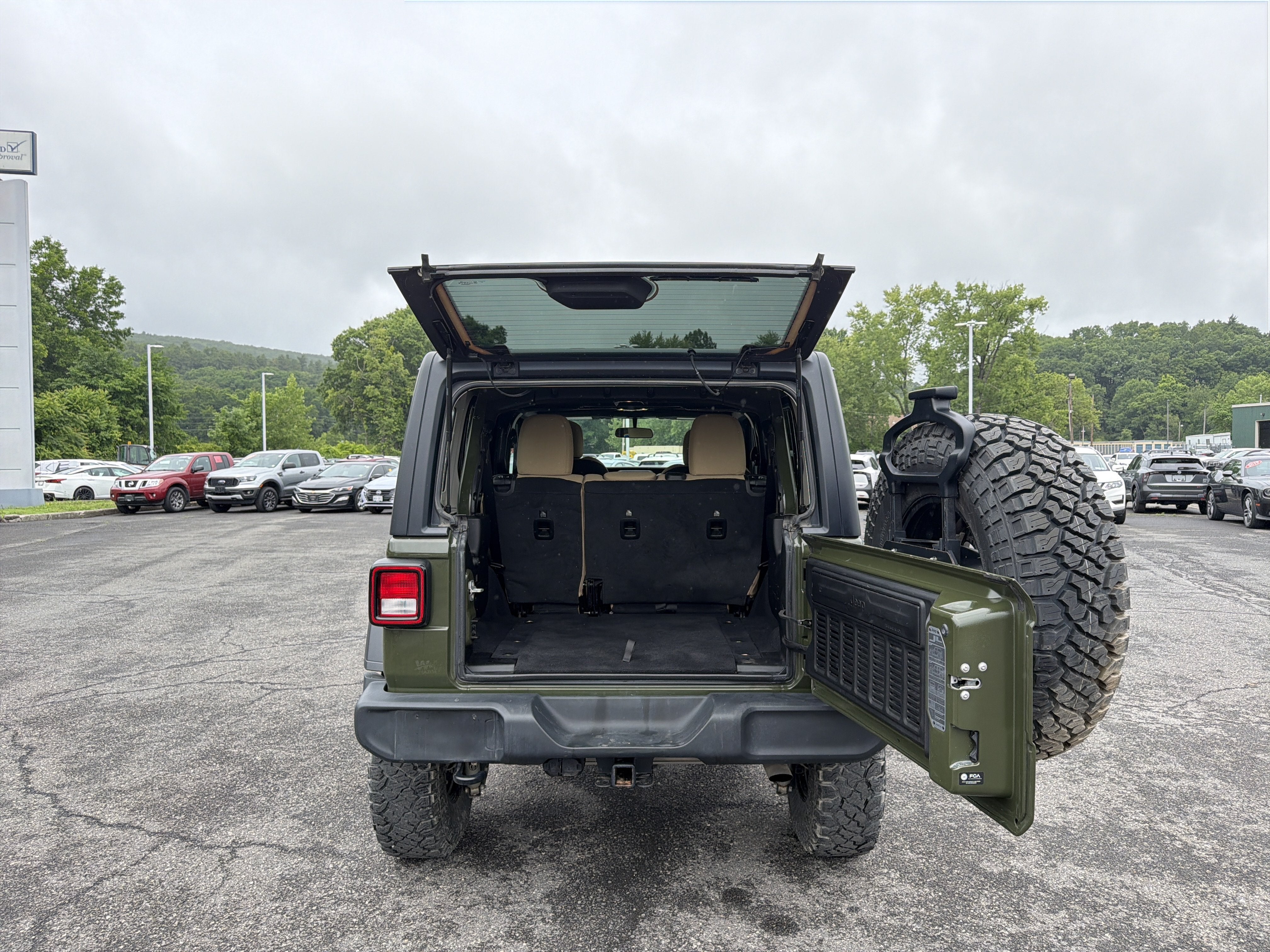 2022 Jeep Wrangler Unlimited Willys