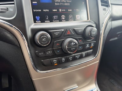 2017 Jeep Grand Cherokee Laredo