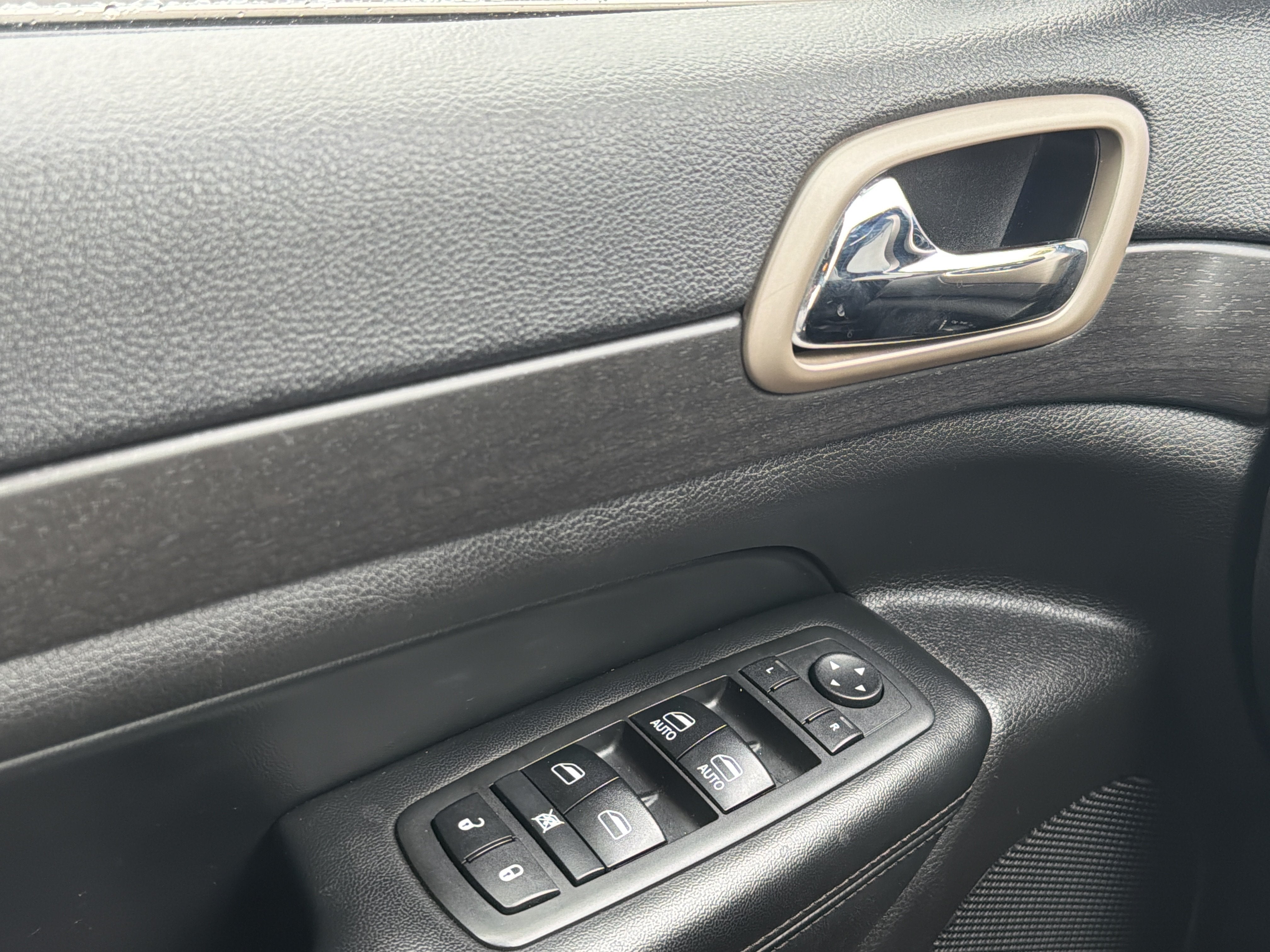 2017 Jeep Grand Cherokee Laredo