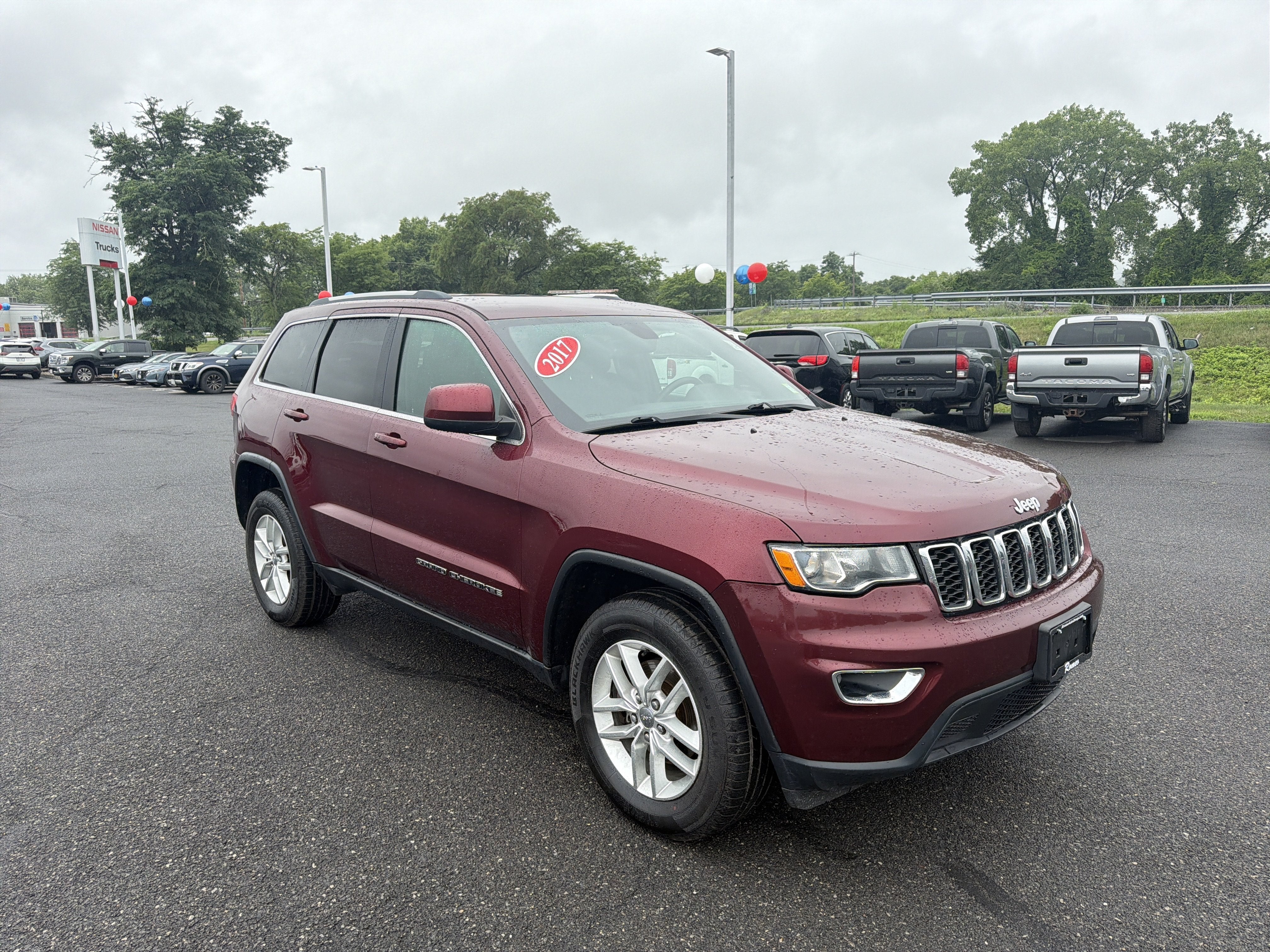 2017 Jeep Grand Cherokee Laredo