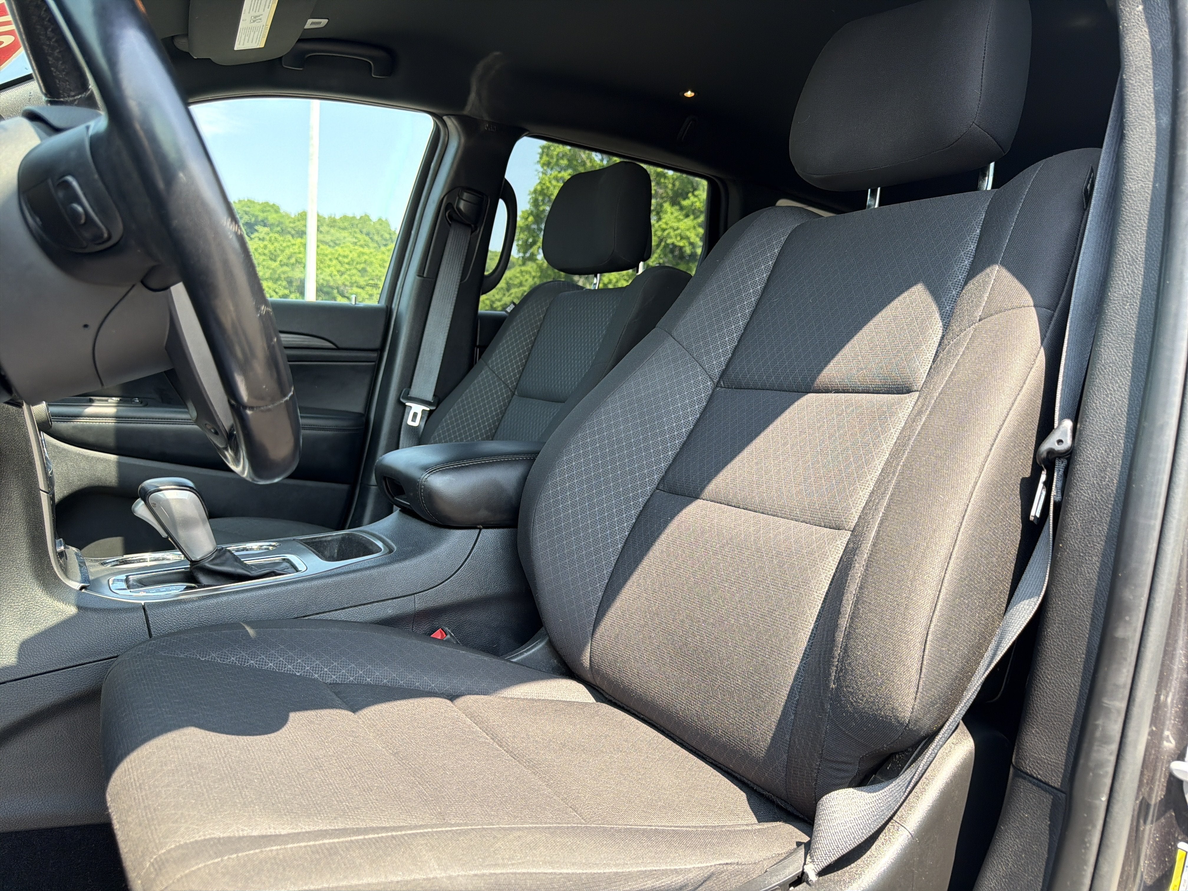 2020 Jeep Grand Cherokee Laredo E