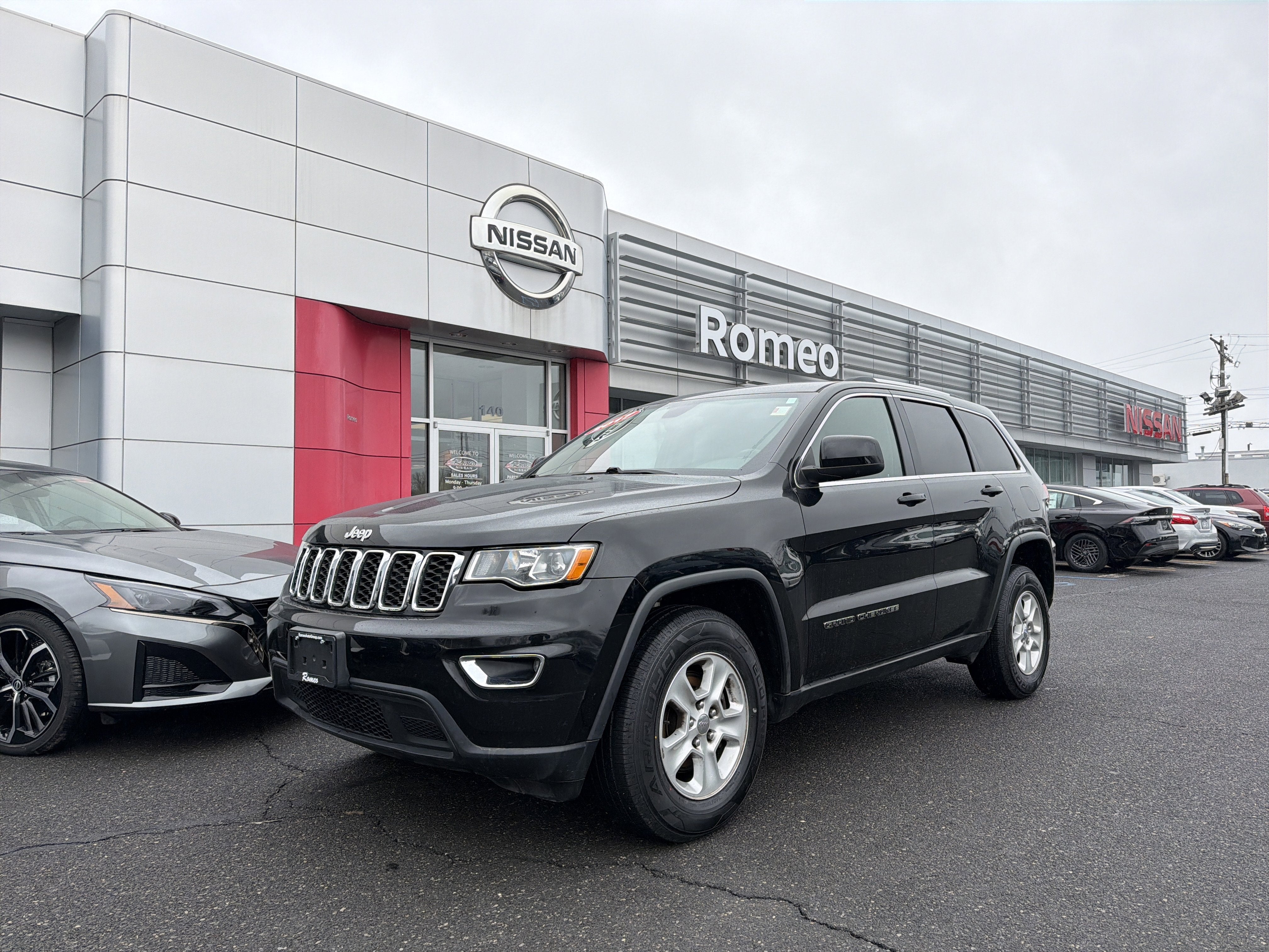 2017 Jeep Grand Cherokee Laredo