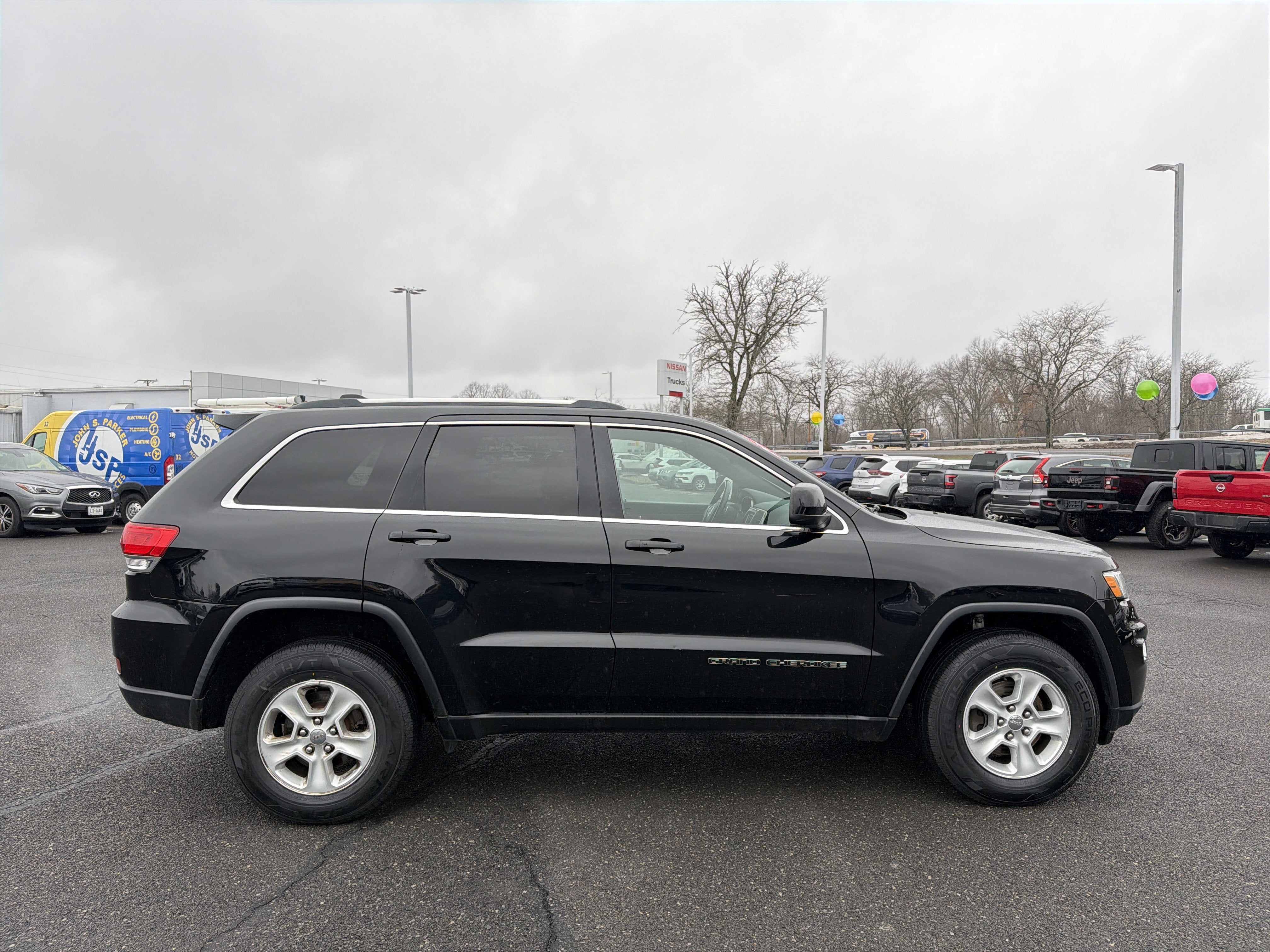 2017 Jeep Grand Cherokee Laredo