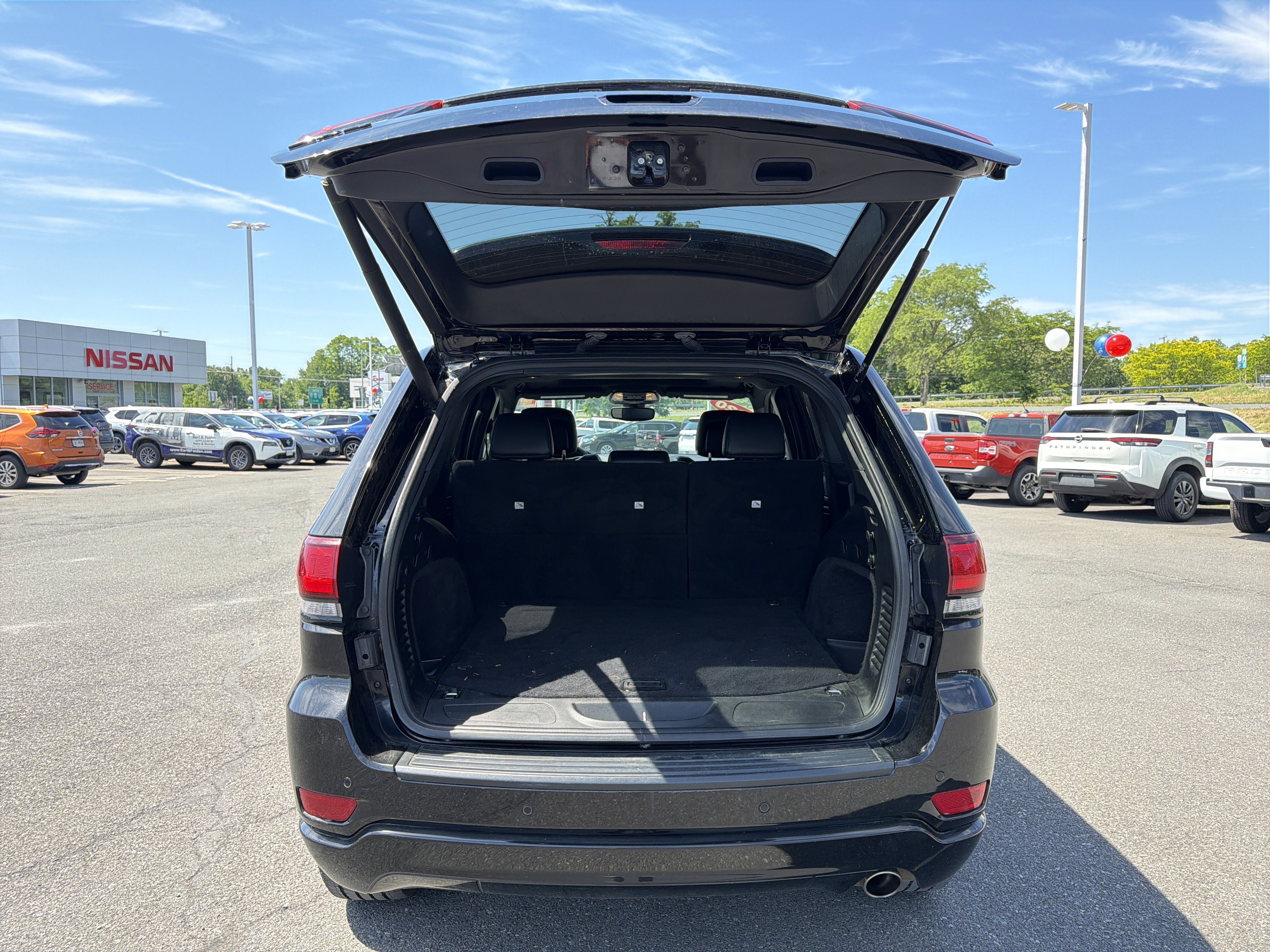 2020 Jeep Grand Cherokee Altitude