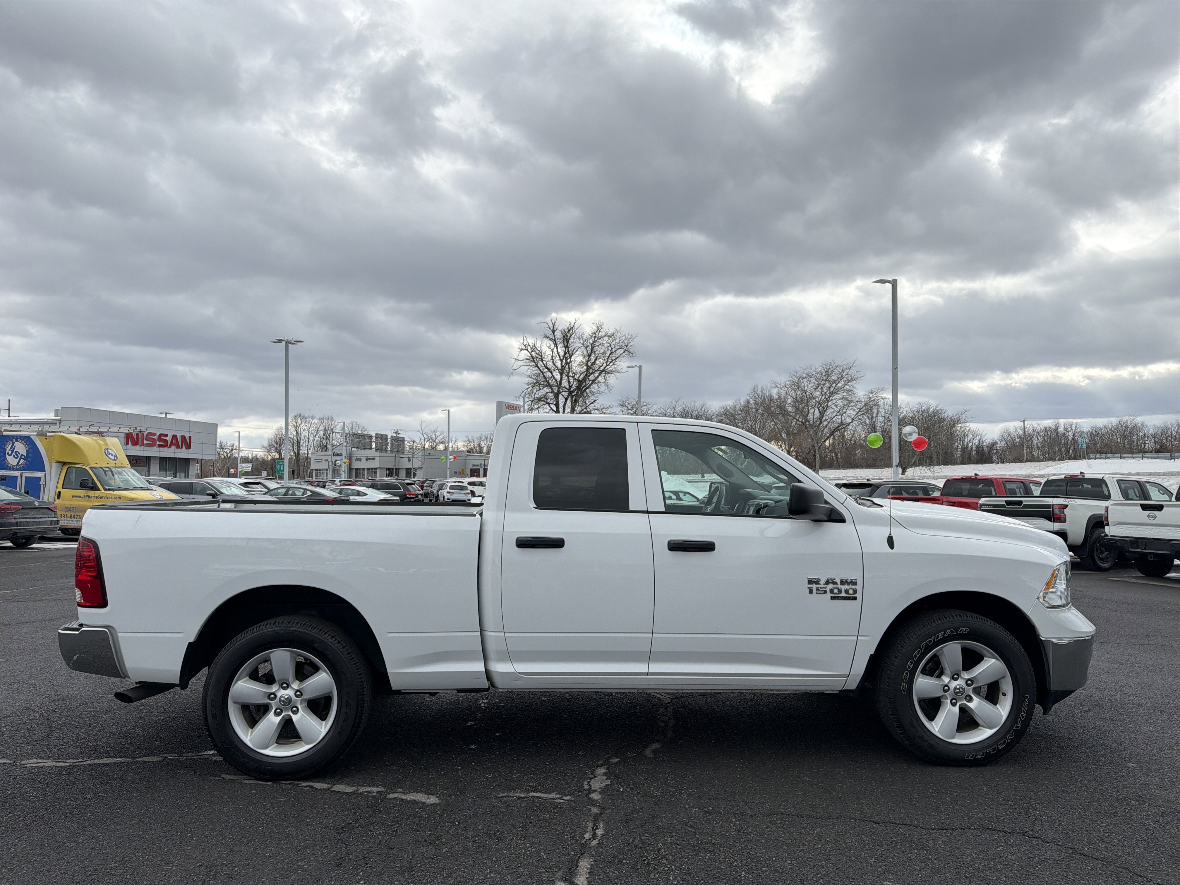 2024 RAM 1500 Classic SLT