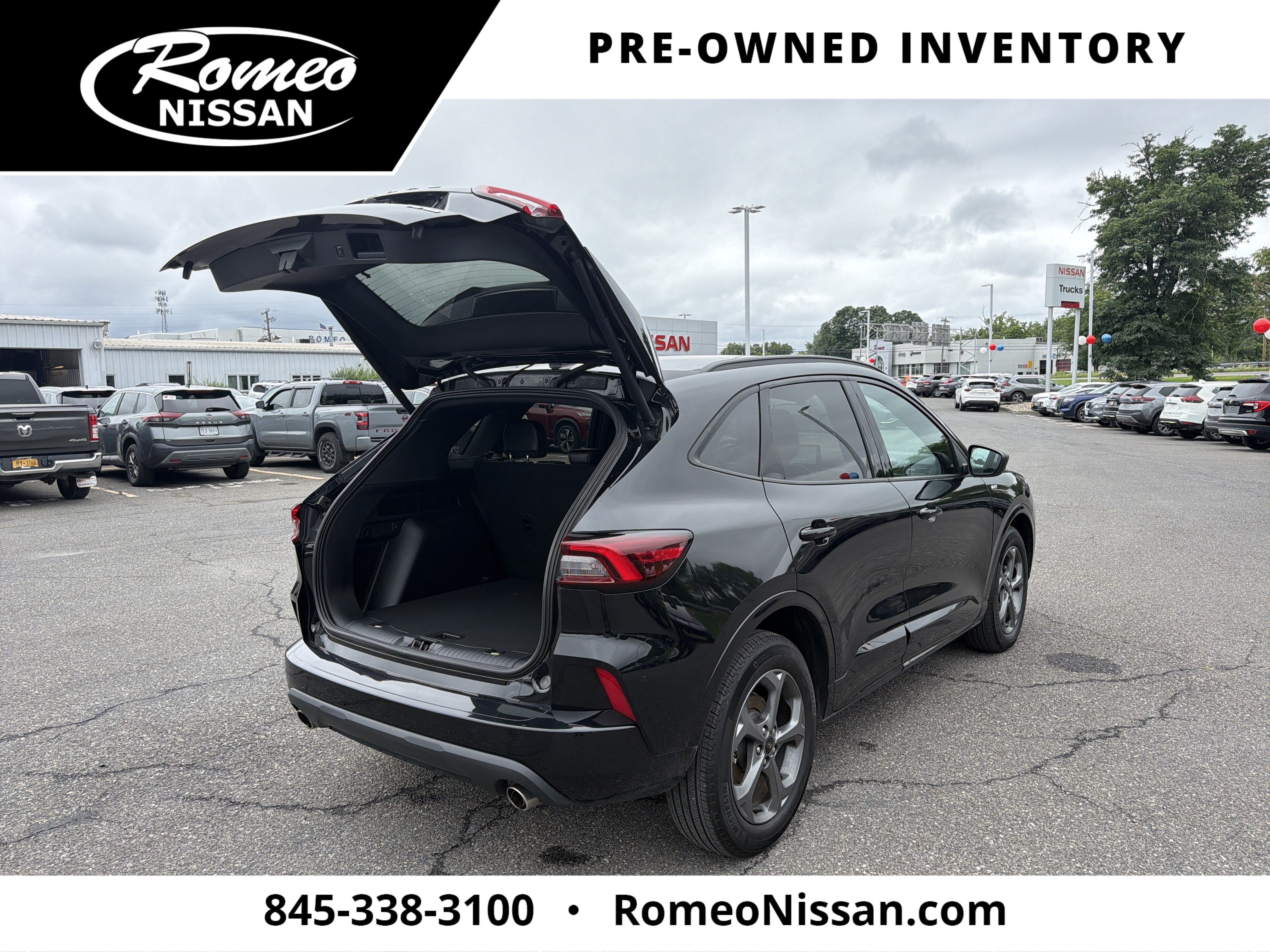 2023 Ford Escape ST-Line
