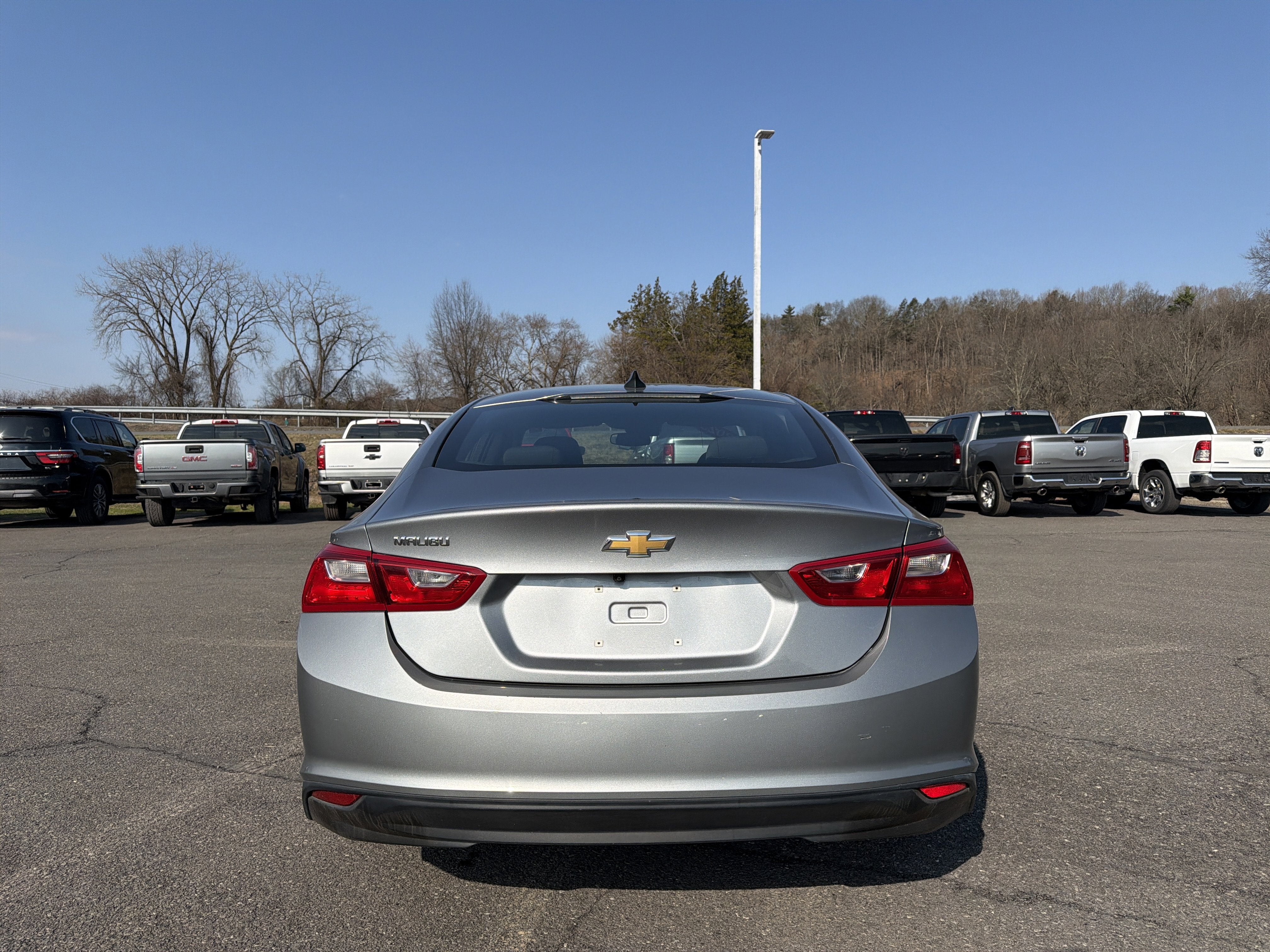 2023 Chevrolet Malibu LS 1LS