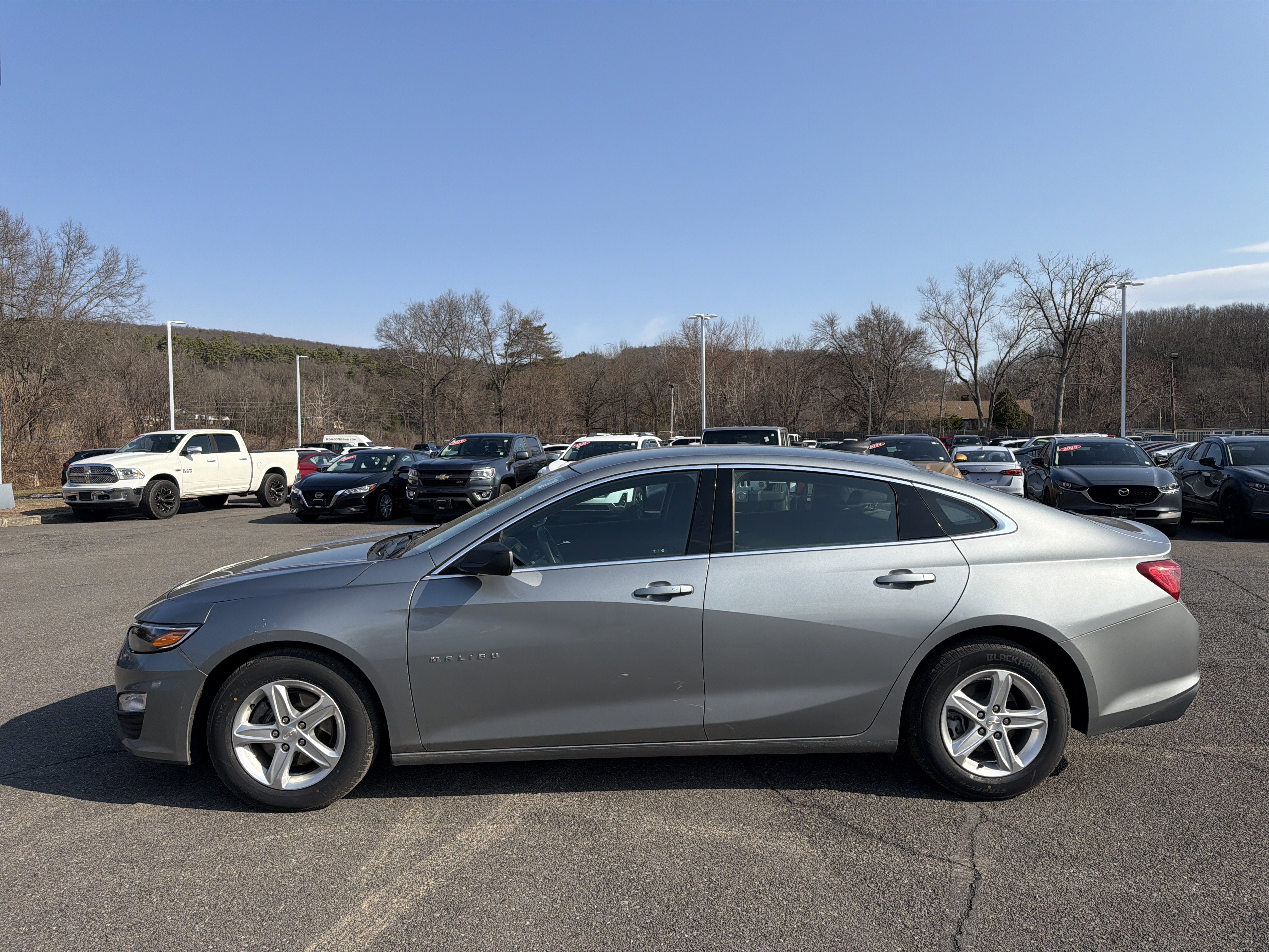2023 Chevrolet Malibu LS 1LS