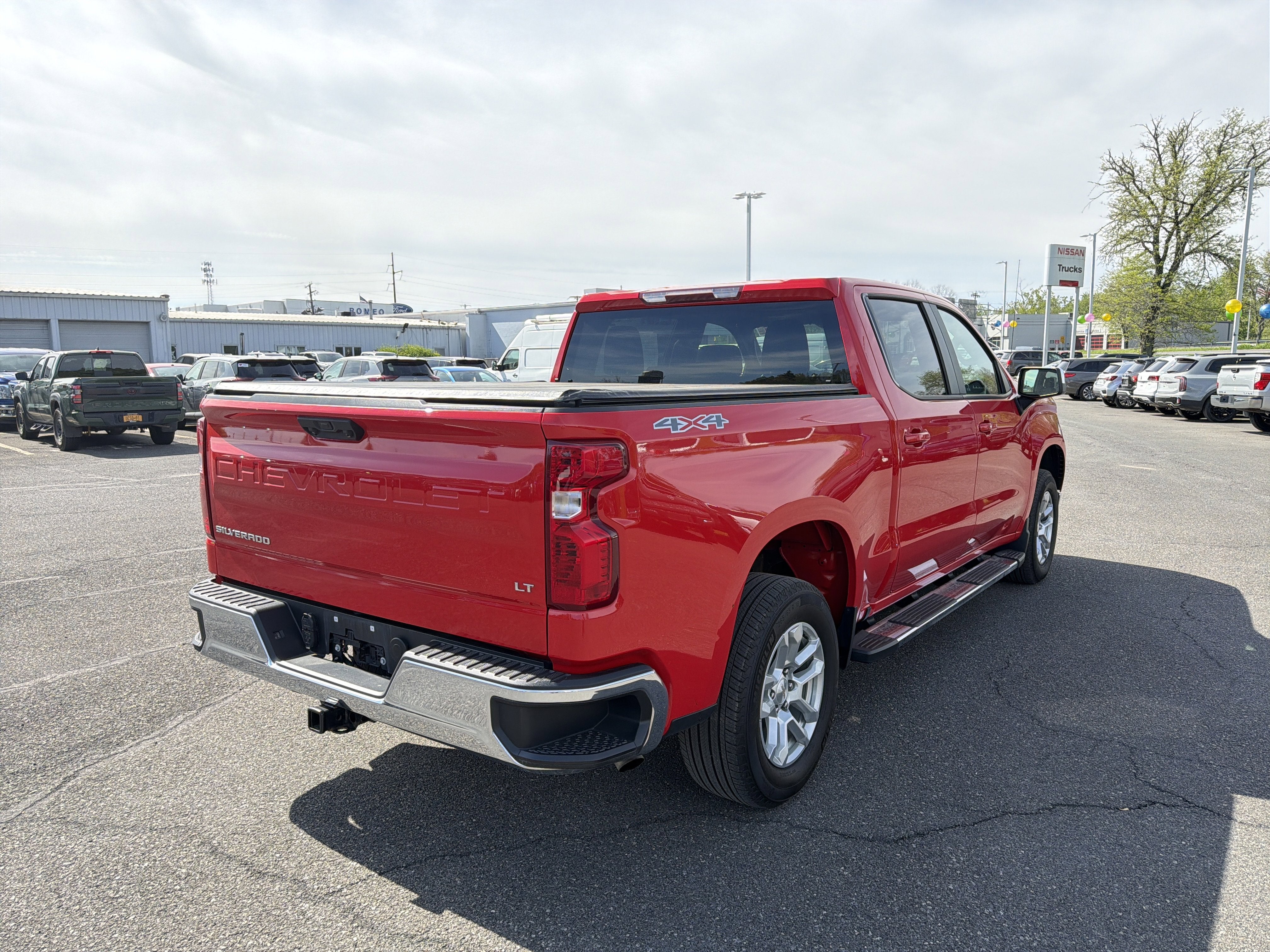2024 Chevrolet Silverado 1500 LT