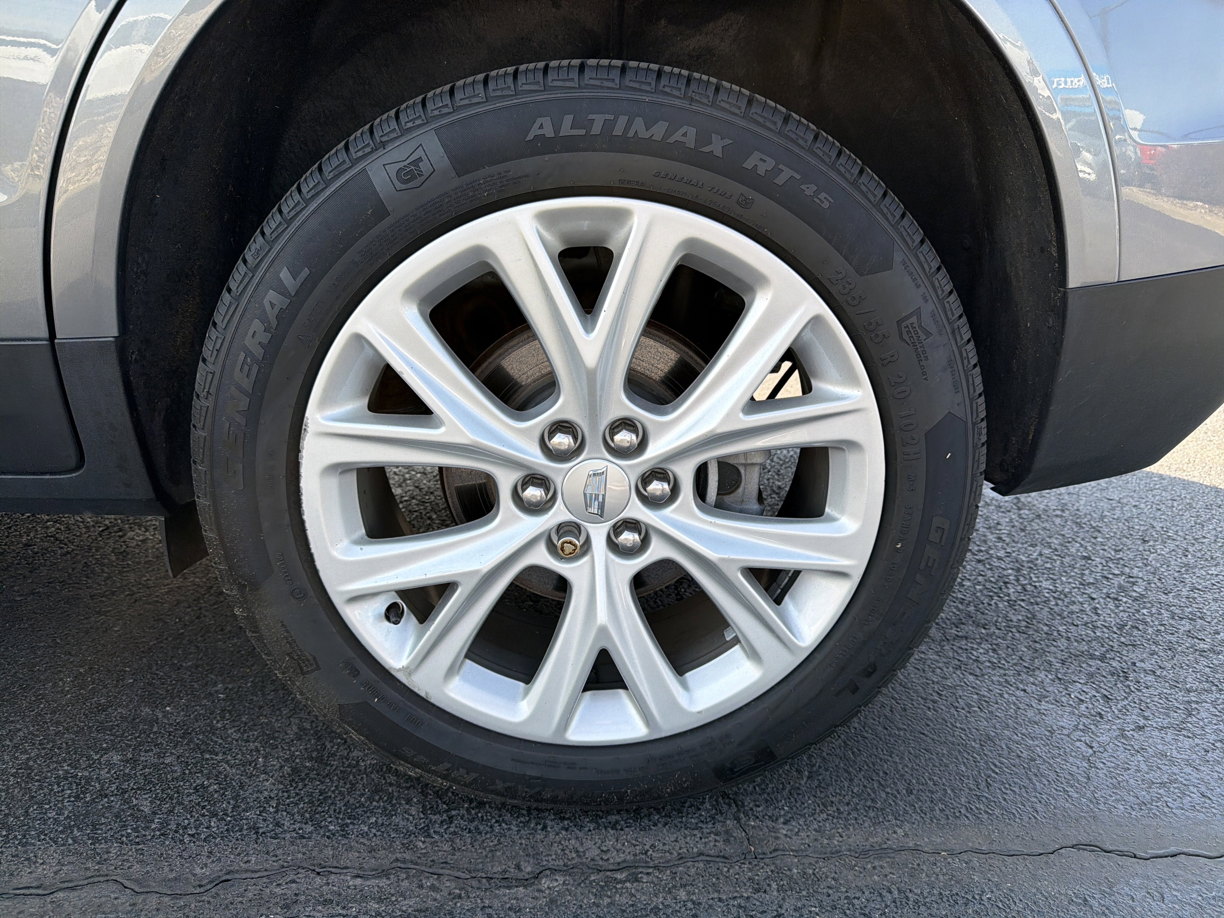 2020 Cadillac XT5 Sport