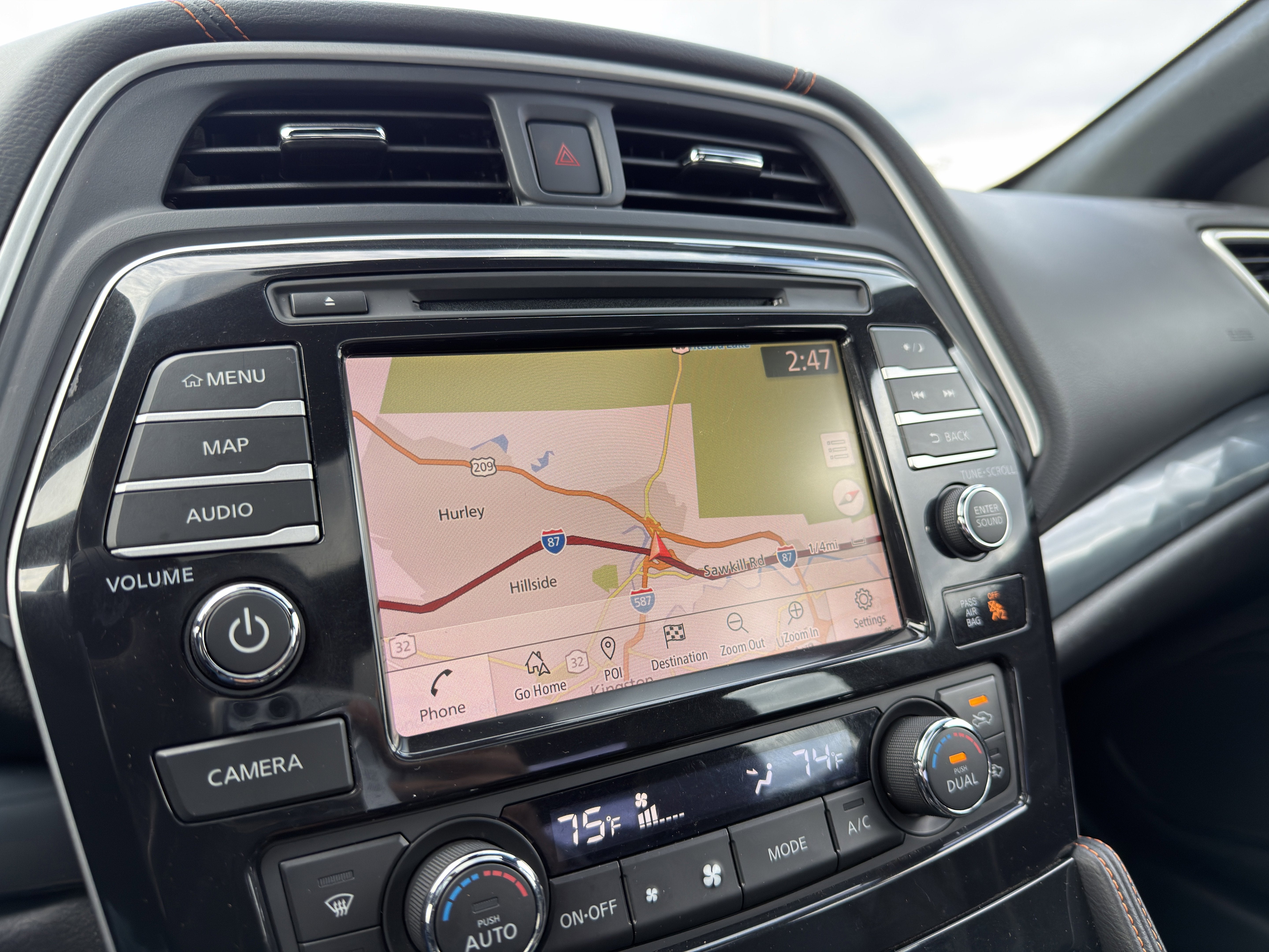 2019 Nissan Maxima SR