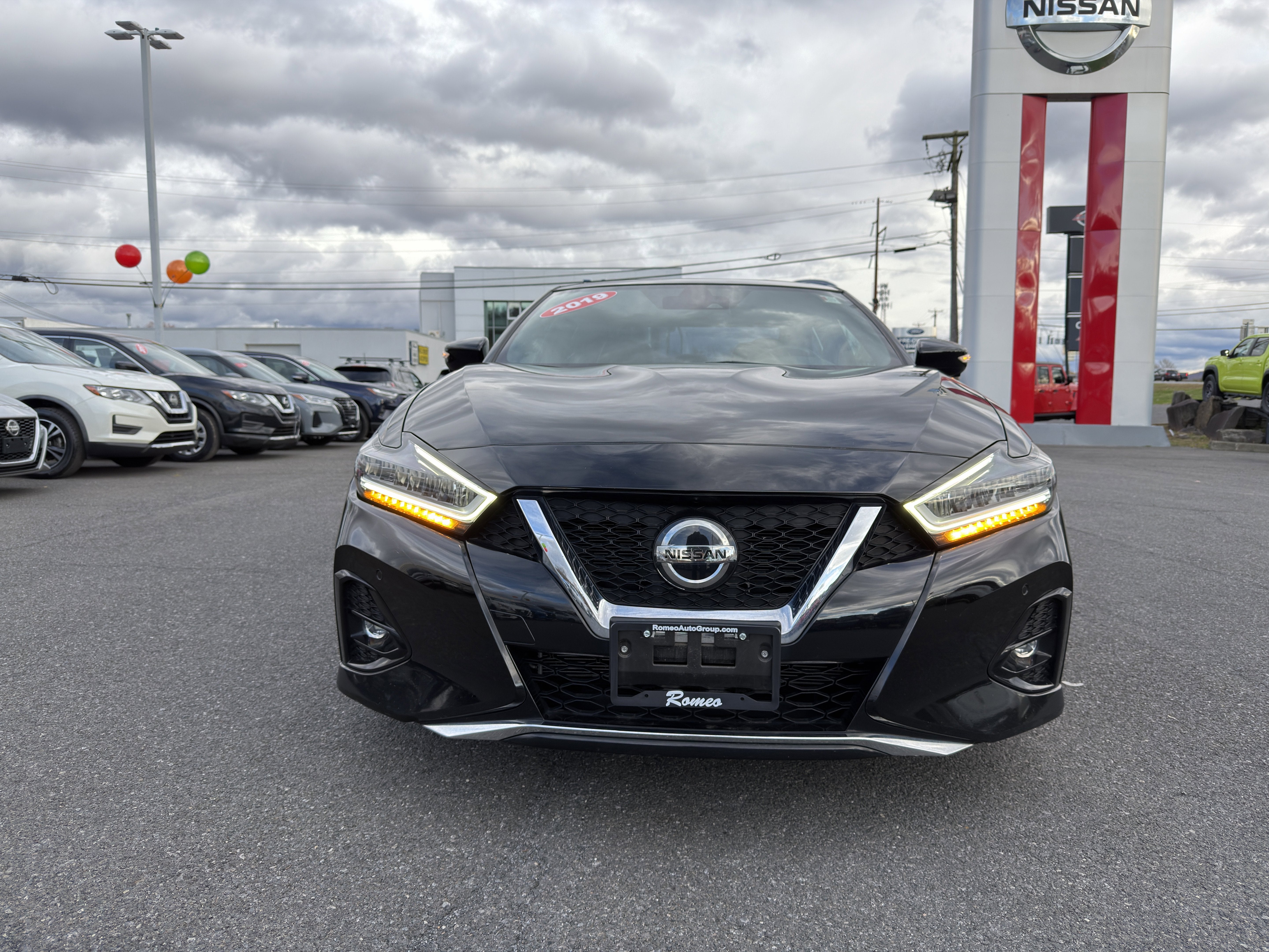2019 Nissan Maxima SR