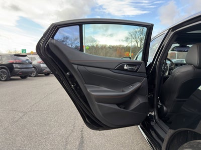 2019 Nissan Maxima SR