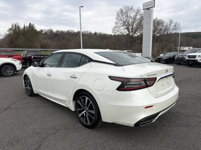 2023 Nissan Maxima SV