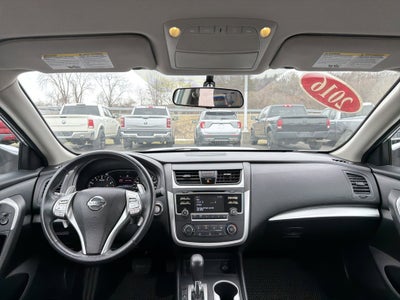 2016 Nissan Altima 2.5 SR