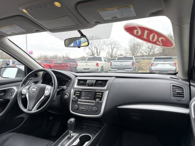 2016 Nissan Altima 2.5 SR
